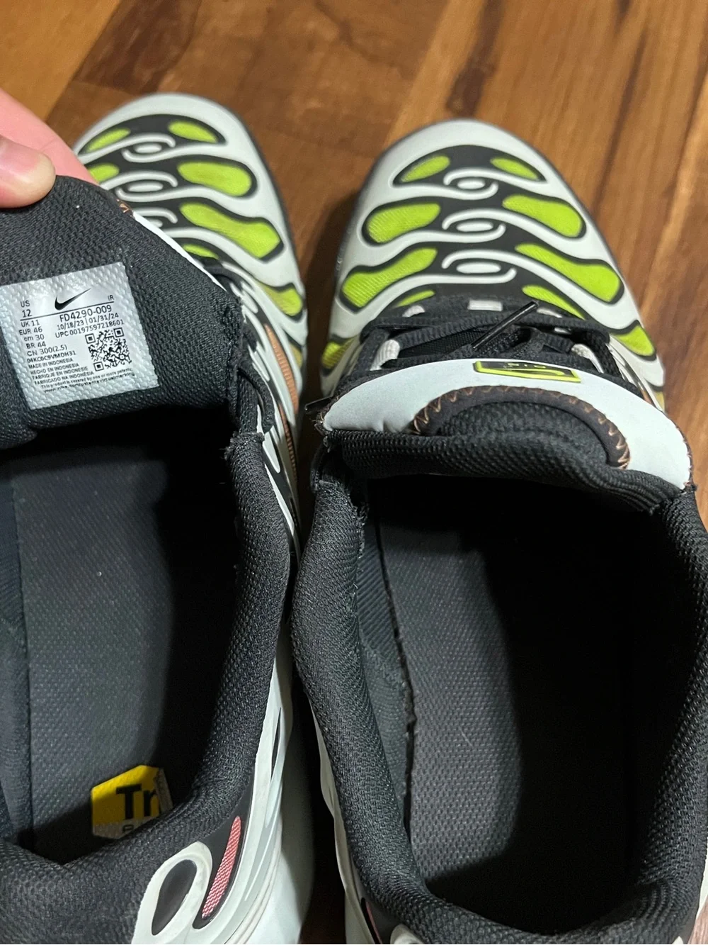 Nike Air Max Plus Drift Men's Shoes Size 12 Athleisure Shoes